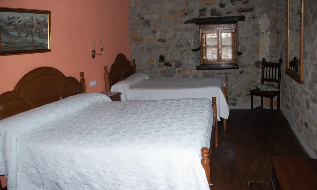 Casa Rural La Torre De Эспинама Экстерьер фото